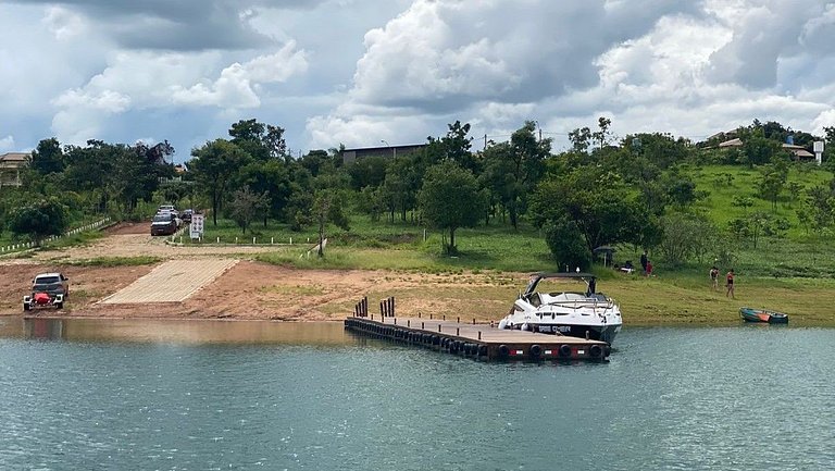 Rancho Flor de Iris - Lago Corumbá IV