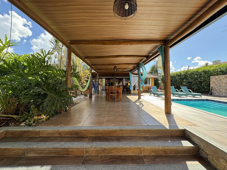 Rancho Flor de Iris -Corumbá IV - Piscina Aquecida